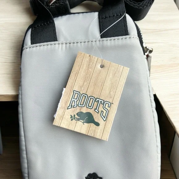 NEW ROOTS Unisex Men's Women's Poly Crossbody Bag Cement Travel Adjustable Strap - Picture 3 of 7